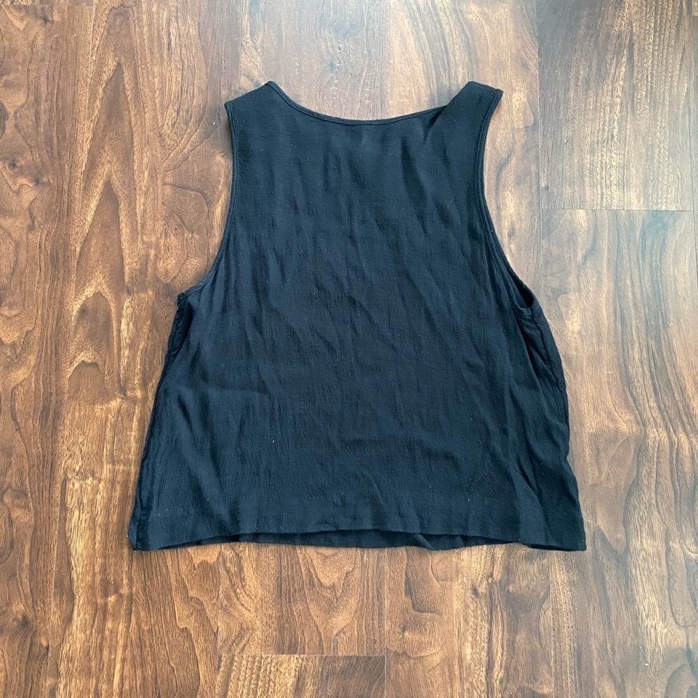 Free People Look Thru Keyhole Tank
Black
Size Small - Picture 4 of 5